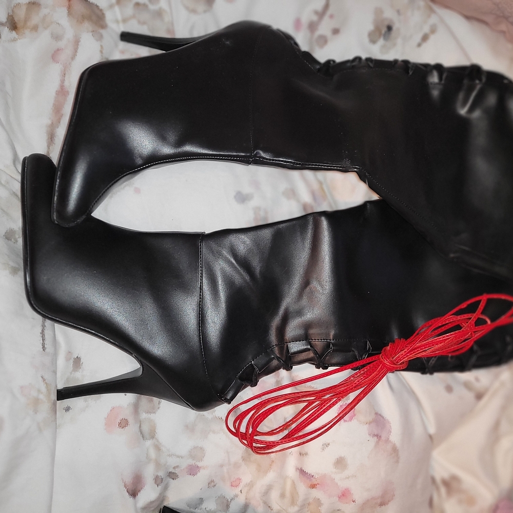 Pleaser Black Stiletto Boots with Red Accent      Never worn